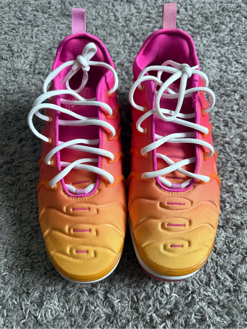 Nike Women's Pink to Orange Gradient Athletic Sneakers